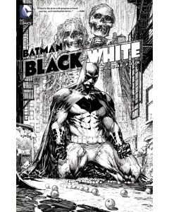 BATMAN BLACK AND WHITE HC VOL 04 2014